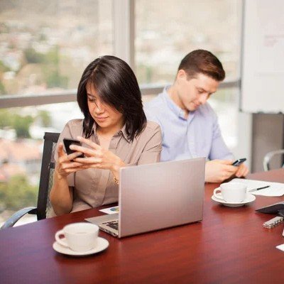 High-Performance Leaders Engage Their Teams